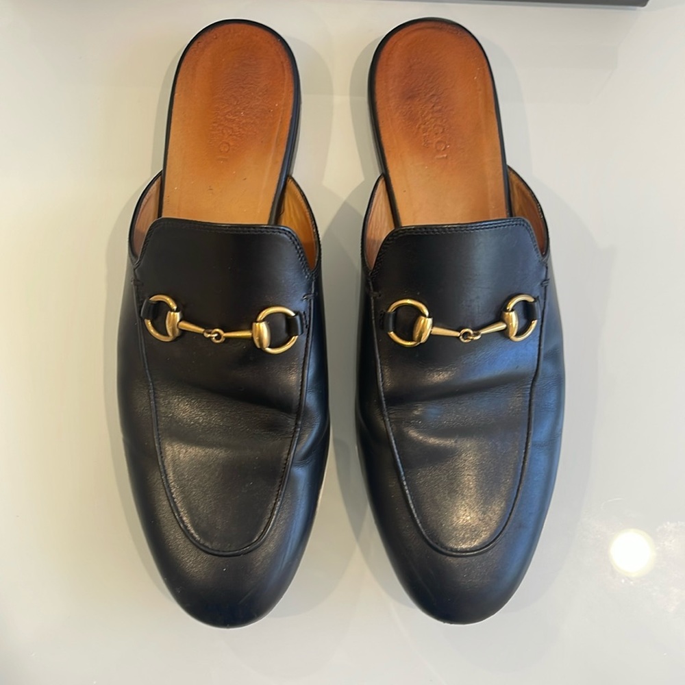 Gucci black princetown horseshoe mule size 39.5